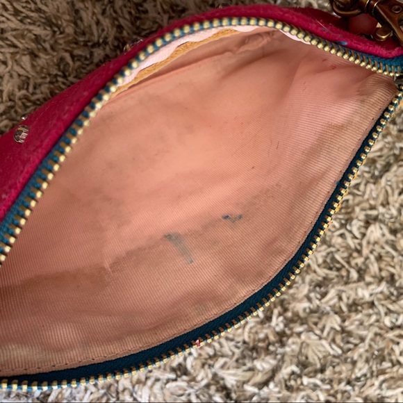 💐anthro “C” wristlet - Picture 7 of 7